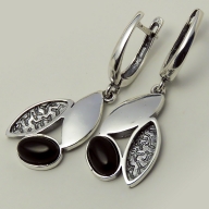 Silver earring No.: 995